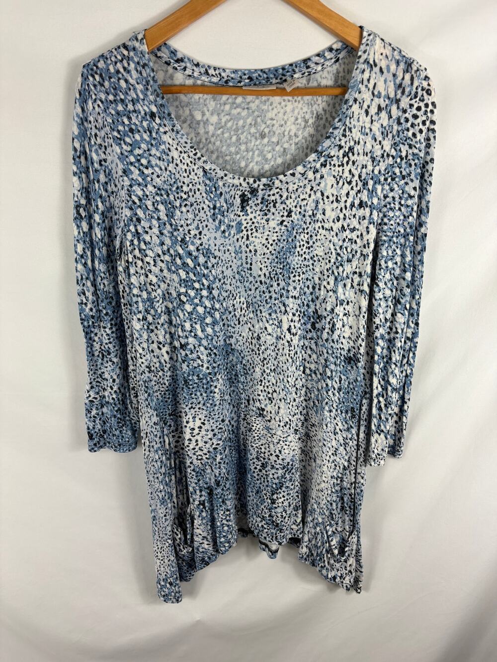 LOGO Lori Goldstein Animal Print Tunic Top Size Medium